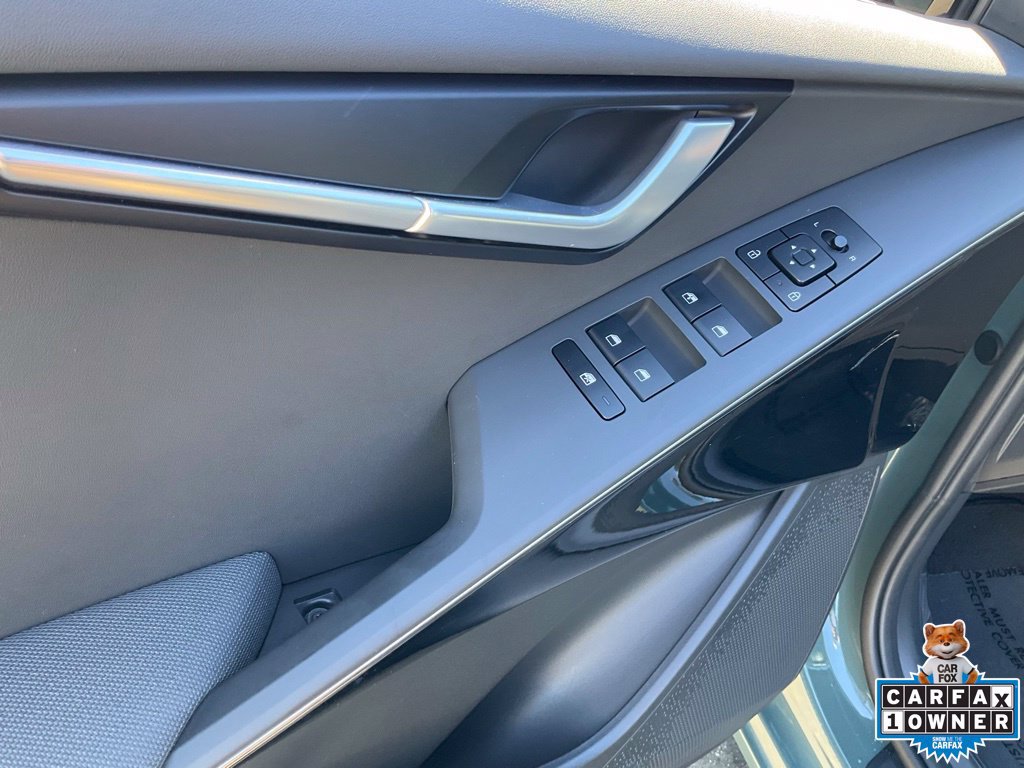 Used 2023 Kia Niro Wind FWD image 25