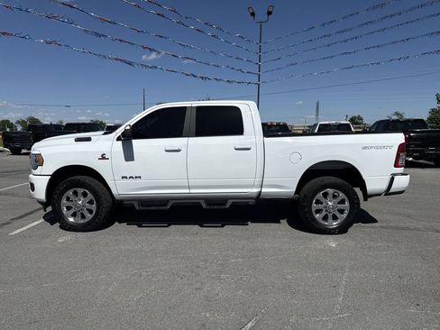 Used 2022 RAM 2500 Big Horn w/ Level A Equipment Group AWD/4WD image 11