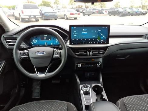 Certified 2023 Ford Escape Active w/ Tech Pack #2 AWD/4WD image 11