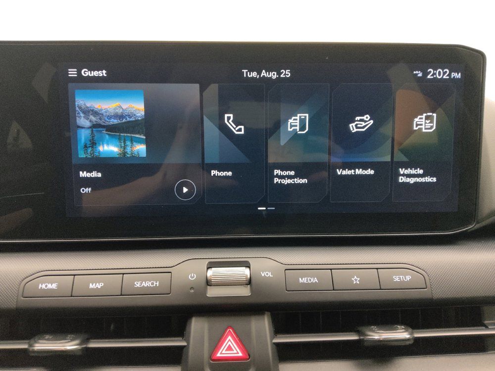 Used 2025 Kia K4 FWD image 25