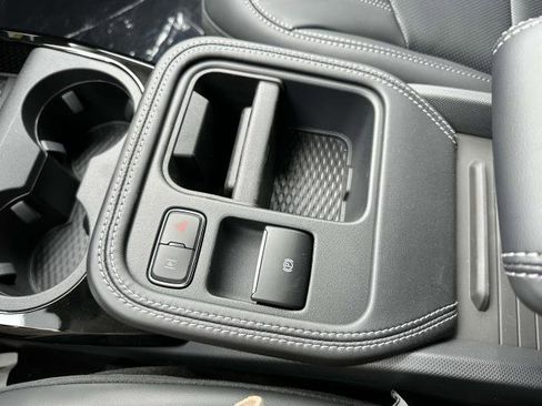 New 2025 Ford Mustang Mach-E Premium image 28