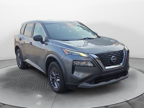 Used 2023 Nissan Rogue S AWD/4WD image 7
