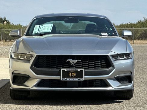 Used 2024 Ford Mustang Premium image 9