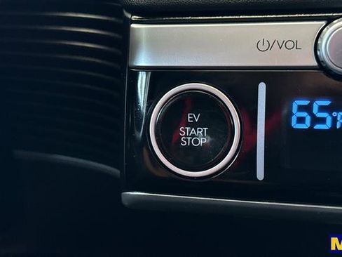 Used 2022 Hyundai Ioniq 5 SE image 24