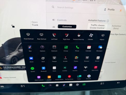 Used 2022 Tesla Model Y Long Range image 27