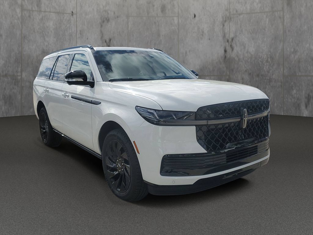 New 2025 Lincoln Navigator Reserve w/ Jet Appearance Package AWD/4WD image 31