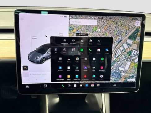 Used 2018 Tesla Model 3 Long Range image 18