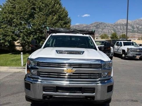 Used 2018 Chevrolet Silverado 3500 W/T w/ WT Convenience Package AWD/4WD image 2