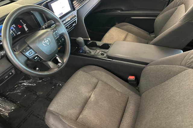 Certified 2025 Toyota Camry LE FWD image 12