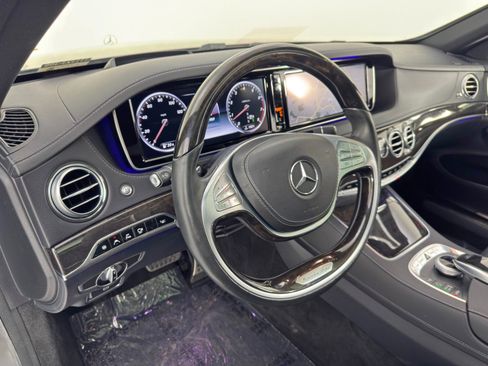 Used 2015 Mercedes-Benz S 550 Sedan image 13