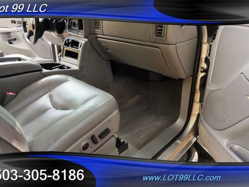 Used 2004 GMC Sierra 2500 SLT w/ Heavy-Duty Power Package AWD/4WD image 33