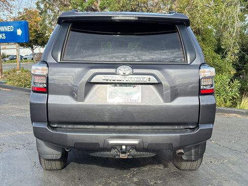 Used 2023 Toyota 4Runner SR5 Premium image 12