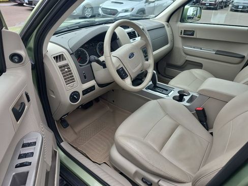 Used 2008 Ford Escape 2WD Hybrid image 13