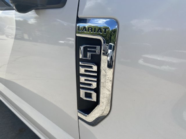 Used 2018 Ford F250 Lariat w/ Tow Technology Bundle AWD/4WD image 4