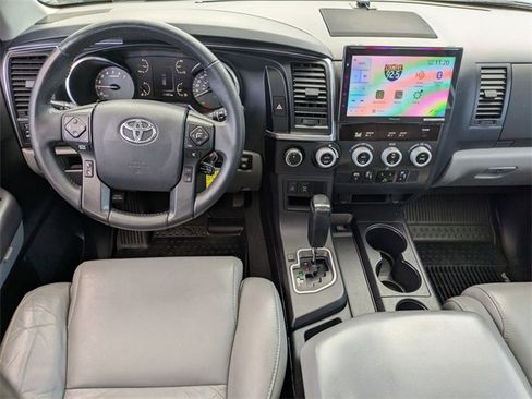 Used 2019 Toyota Sequoia SR5 image 30