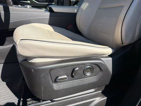 Used 2021 Cadillac Escalade Sport w/ Driver Assist Tech Package image 21