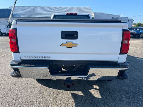 Used 2016 Chevrolet Silverado 2500 W/T w/ Snow Plow Prep Package AWD/4WD image 4