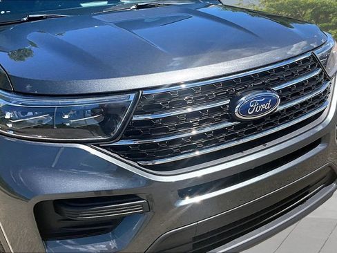 Certified 2020 Ford Explorer XLT w/ Comfort Package AWD/4WD image 29
