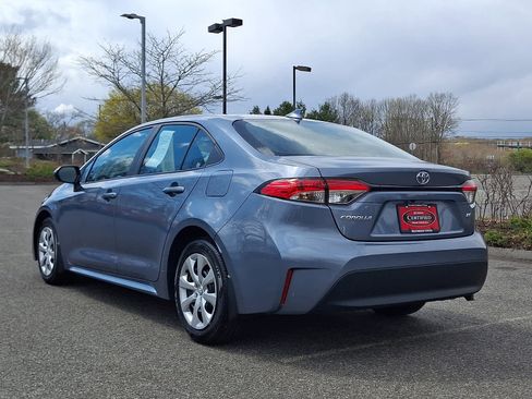 Used 2025 Toyota Corolla LE FWD image 7
