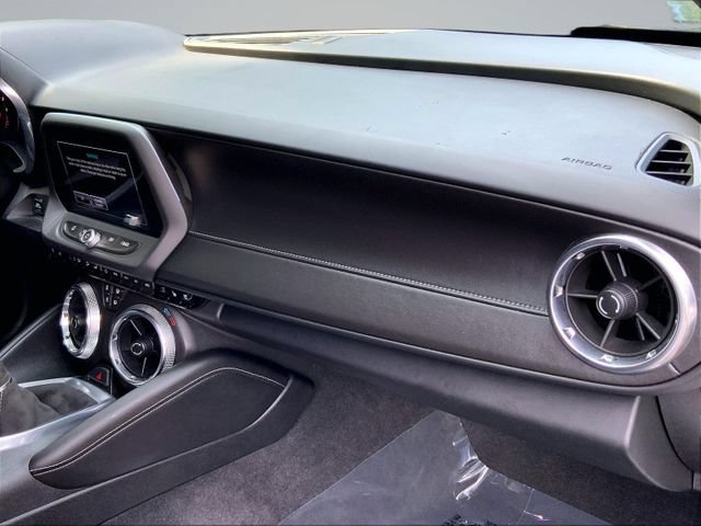Used 2018 Chevrolet Camaro SS RWD image 24