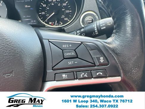 Used 2018 Nissan Rogue Sport SL w/ SL Premium Package FWD image 30