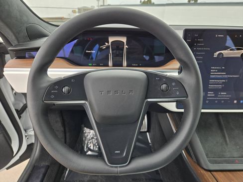 Used 2023 Tesla Model S Standard Range AWD/4WD image 14