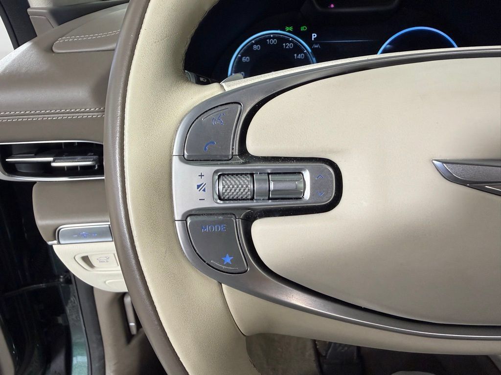 Used 2023 Genesis GV80 3.5T w/ Prestige Package AWD/4WD image 18
