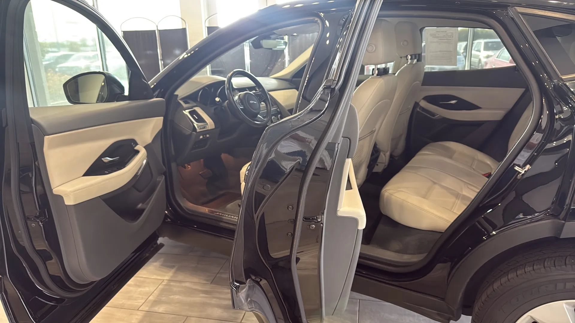Used 2020 Jaguar E-PACE AWD/4WD image 12
