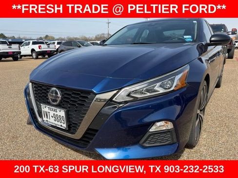 Used 2021 Nissan Altima 2.5 SR w/ SR Premium Package image 24