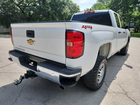 Used 2019 Chevrolet Silverado 2500 W/T AWD/4WD image 8
