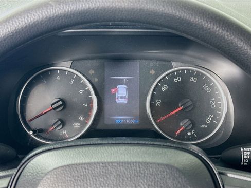 Used 2019 Toyota RAV4 XLE image 14