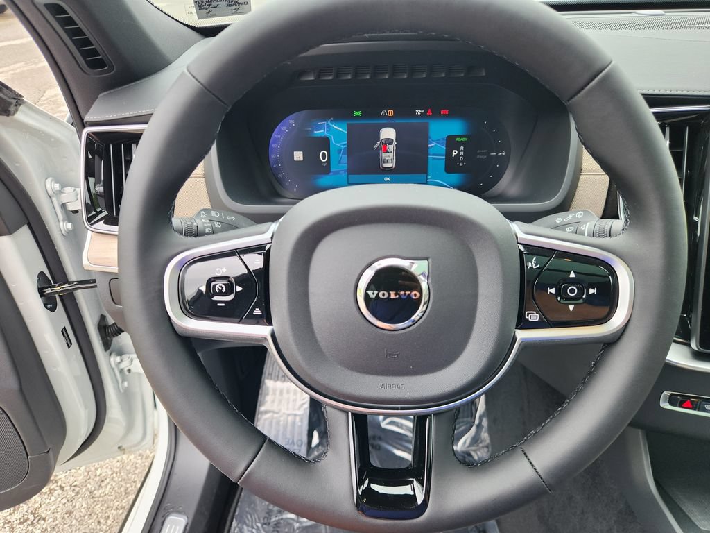New 2026 Volvo XC90 T8 Plus w/ Protection Package Premier AWD/4WD image 20