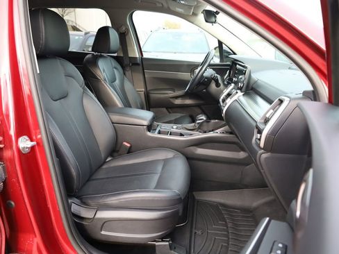 Used 2021 Kia Sorento S image 25