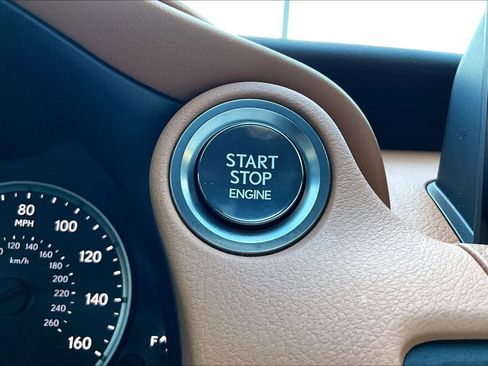 Used 2024 Lexus IS 300 w/ Comfort Package image 33