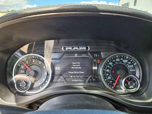 Used 2020 RAM 1500 Laramie AWD/4WD image 29