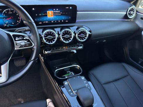 Used 2022 Mercedes-Benz A 220 A 220 image 18