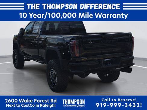 New 2026 GMC Sierra 2500 AT4 AWD/4WD image 8