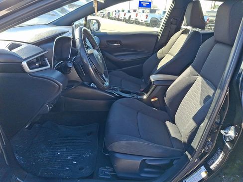 Used 2024 Toyota Corolla SE w/ SE Package image 16