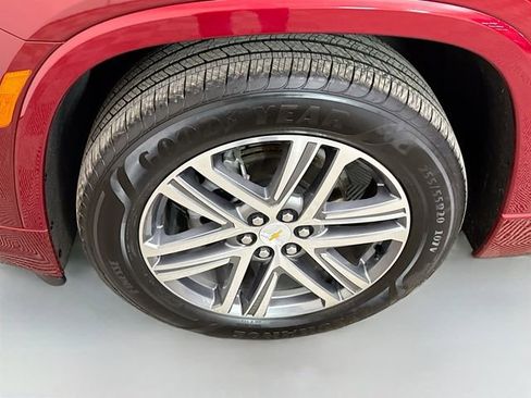 Used 2023 Chevrolet Traverse High Country w/ LPO, Floor Liner Package AWD/4WD image 37