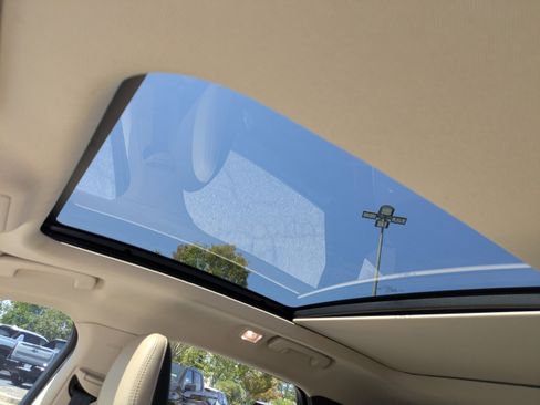 Used 2020 Ford Escape SEL image 21