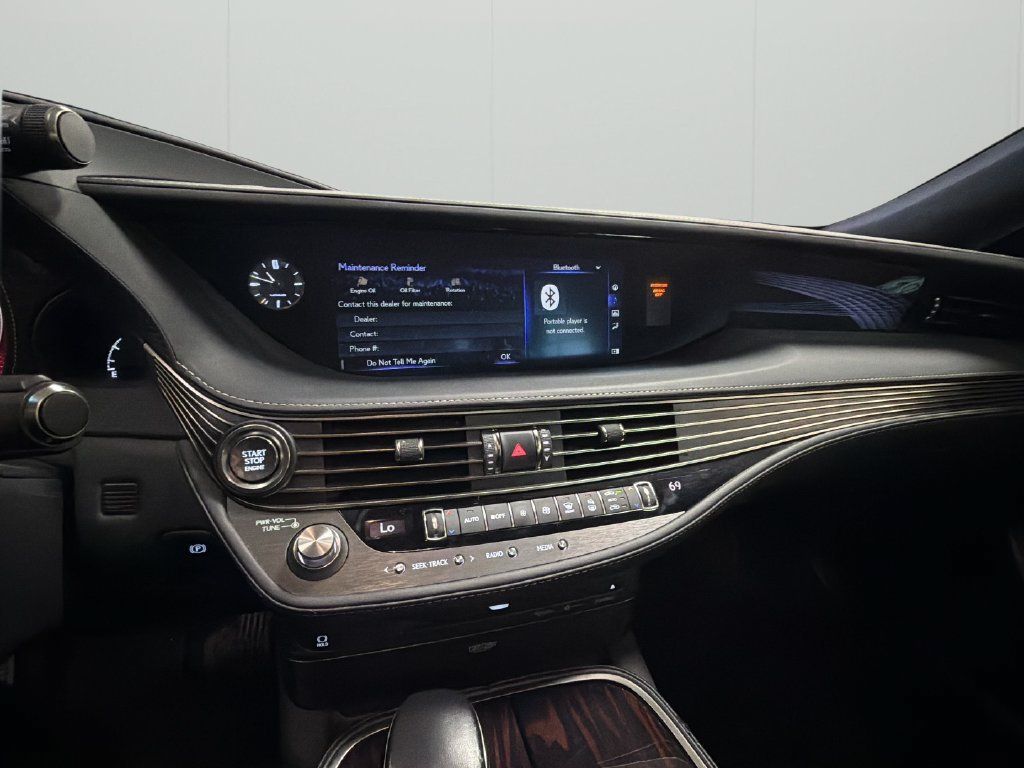 Used 2019 Lexus LS 500 AWD w/ Interior Upgrade Package image 32