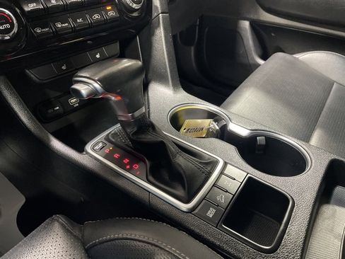 Used 2020 Kia Sportage EX image 31