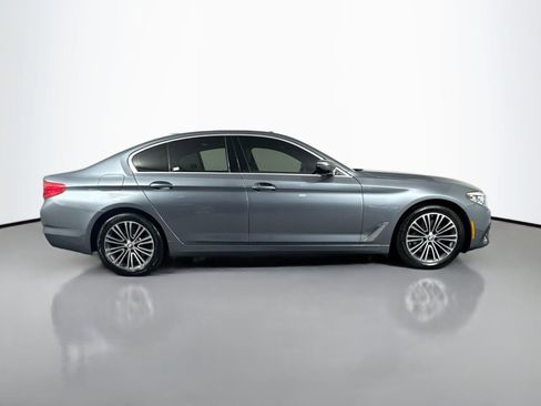Used 2020 BMW 530i xDrive w/ Convenience Package image 4