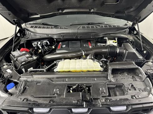Used 2025 Ford F150 Raptor AWD/4WD image 28