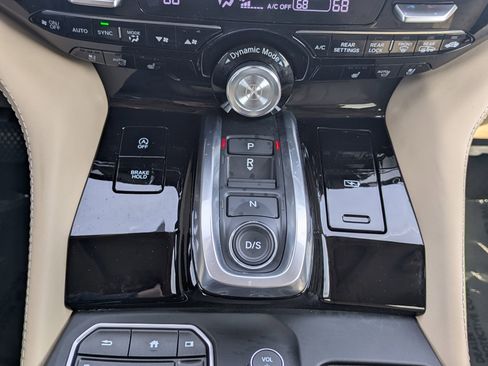 Used 2023 Acura MDX SH-AWD w/ Advance Package image 12