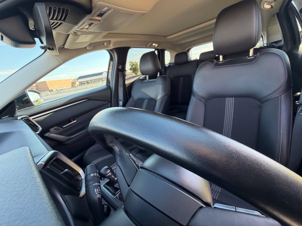 Used 2025 MAZDA CX-50 AWD 2.5 S w/ Premium Package image 28
