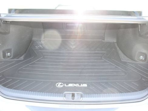 Certified 2025 Lexus ES 300h w/ Accessory Package (Z2) FWD image 8