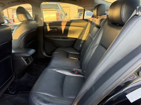 Used 2011 Lexus ES 350 FWD image 19