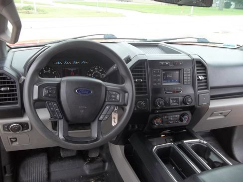 Used 2016 Ford F150 XL w/ Equipment Group 101A Mid image 11