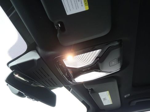 Used 2026 BMW X5 xDrive40i image 19